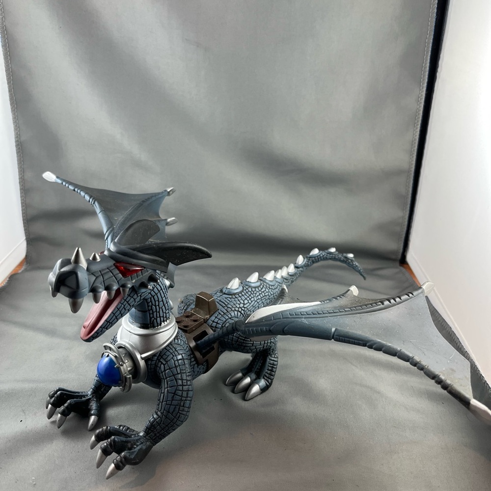 2003 Mega Blocks krystal Wars Blue  Dragon with Crystal Orb
Length 10 1/2” inch